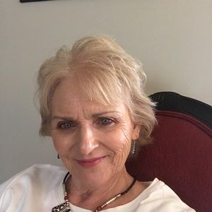 Meet your Posher, Diane